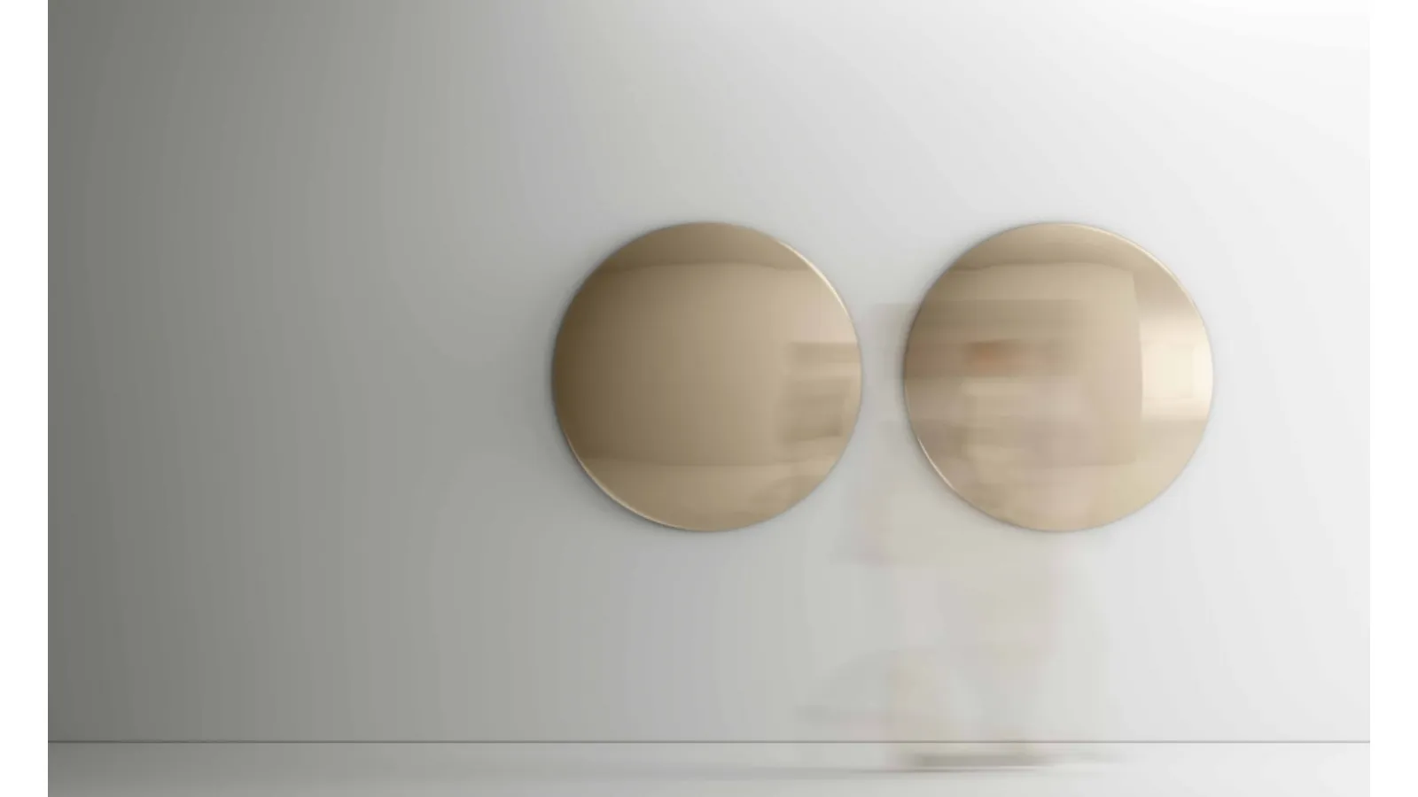 Iris curved glass mirror by Tonelli