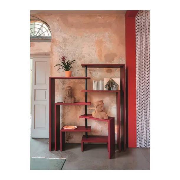 Composition of rotating shelves in matte lacquer Joy by Zanotta