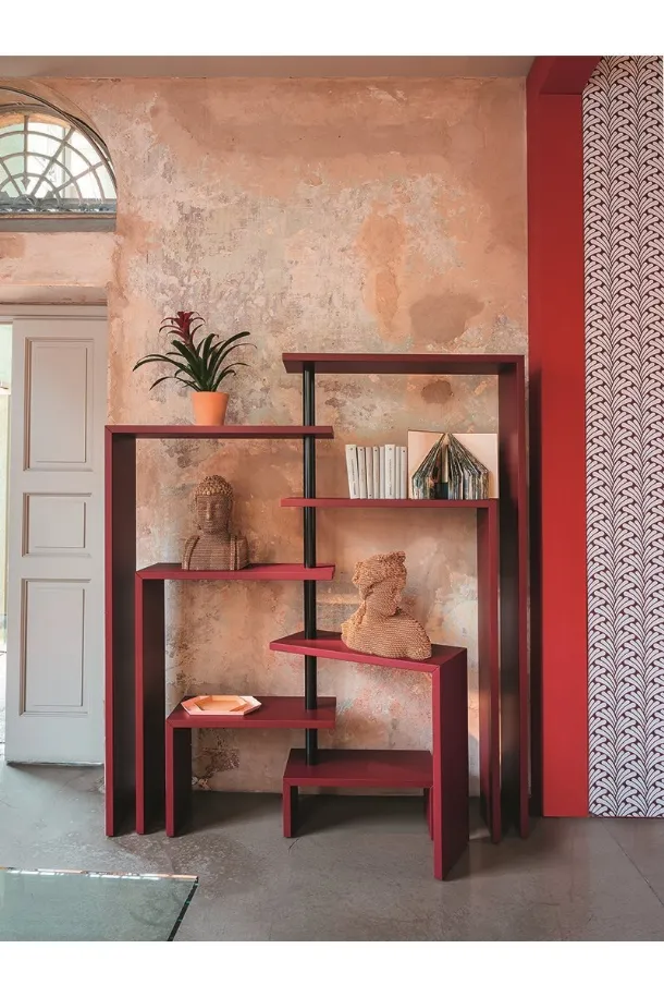 Composition of rotating shelves in matte lacquer Joy by Zanotta