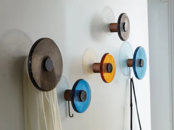 Wall-mounted coat rack with solid Canaletto walnut structure and Jupiter fused glass disc by Porada