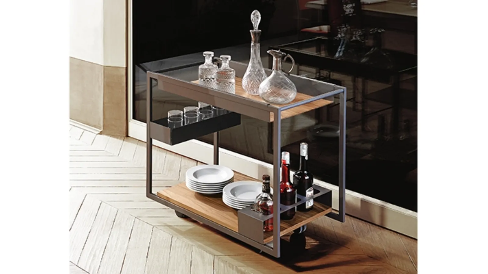Rolling coffee table with Mojito Walnut wood tops by Cattelan Italia