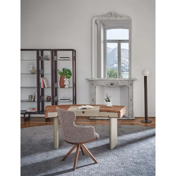 Moty desk in walnut and leather by Porada