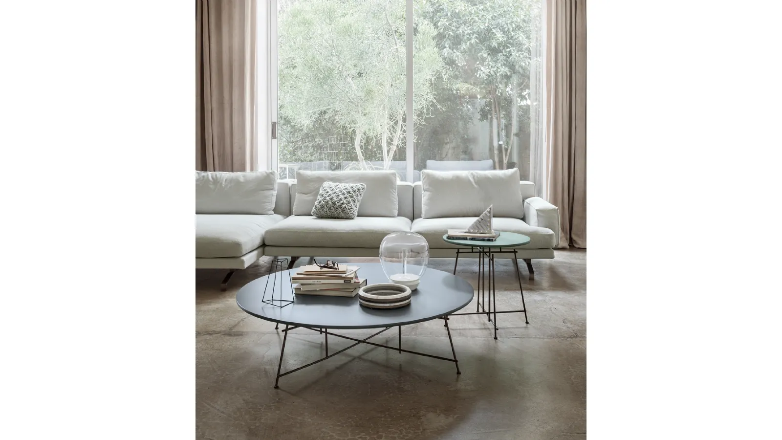 Mr Zheng Coffee Table by Lema