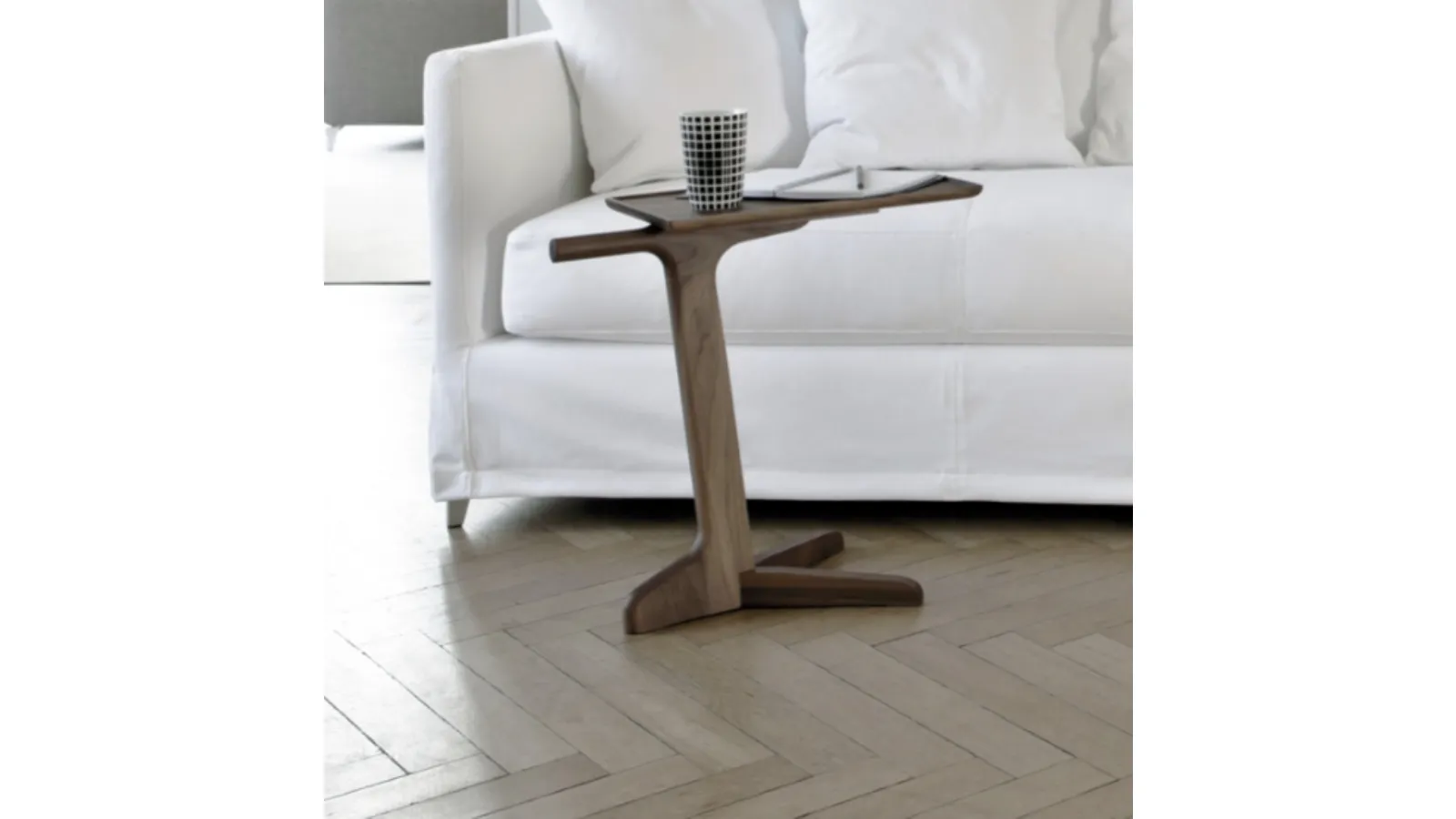 Nice side table in solid wood by Vibieffe
