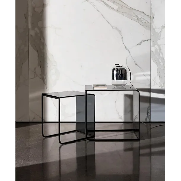 Nido Side Tables in Curved Glass with Metal Structure by Sovet
