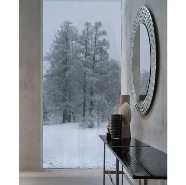 Pasha round mirror with a back-silvered fused glass frame by Fiam