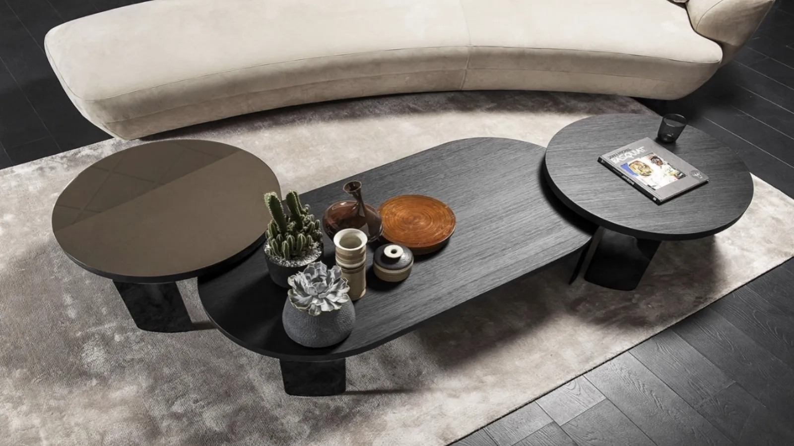Point wooden or lacquered side table by Vibieffe