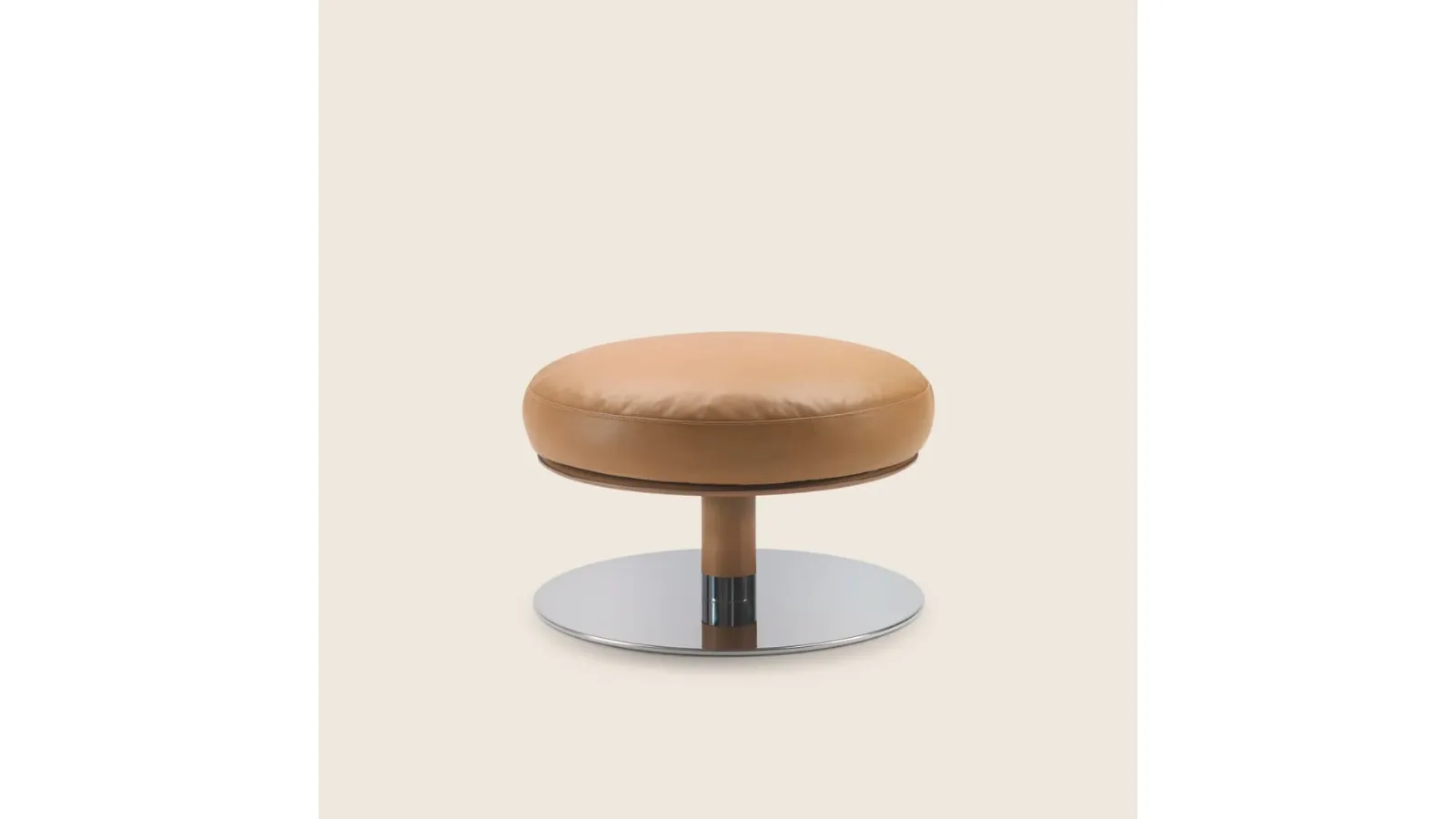 Eri Leather Pouf by Flexform