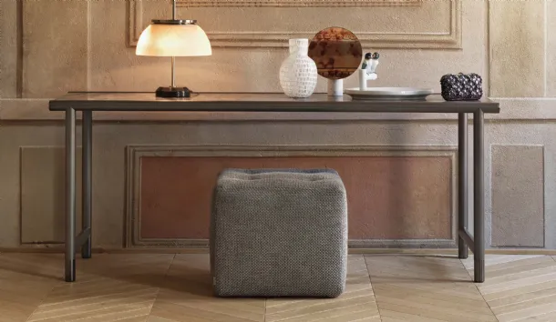 Iko Pouf in fabric in cube shape by Flou