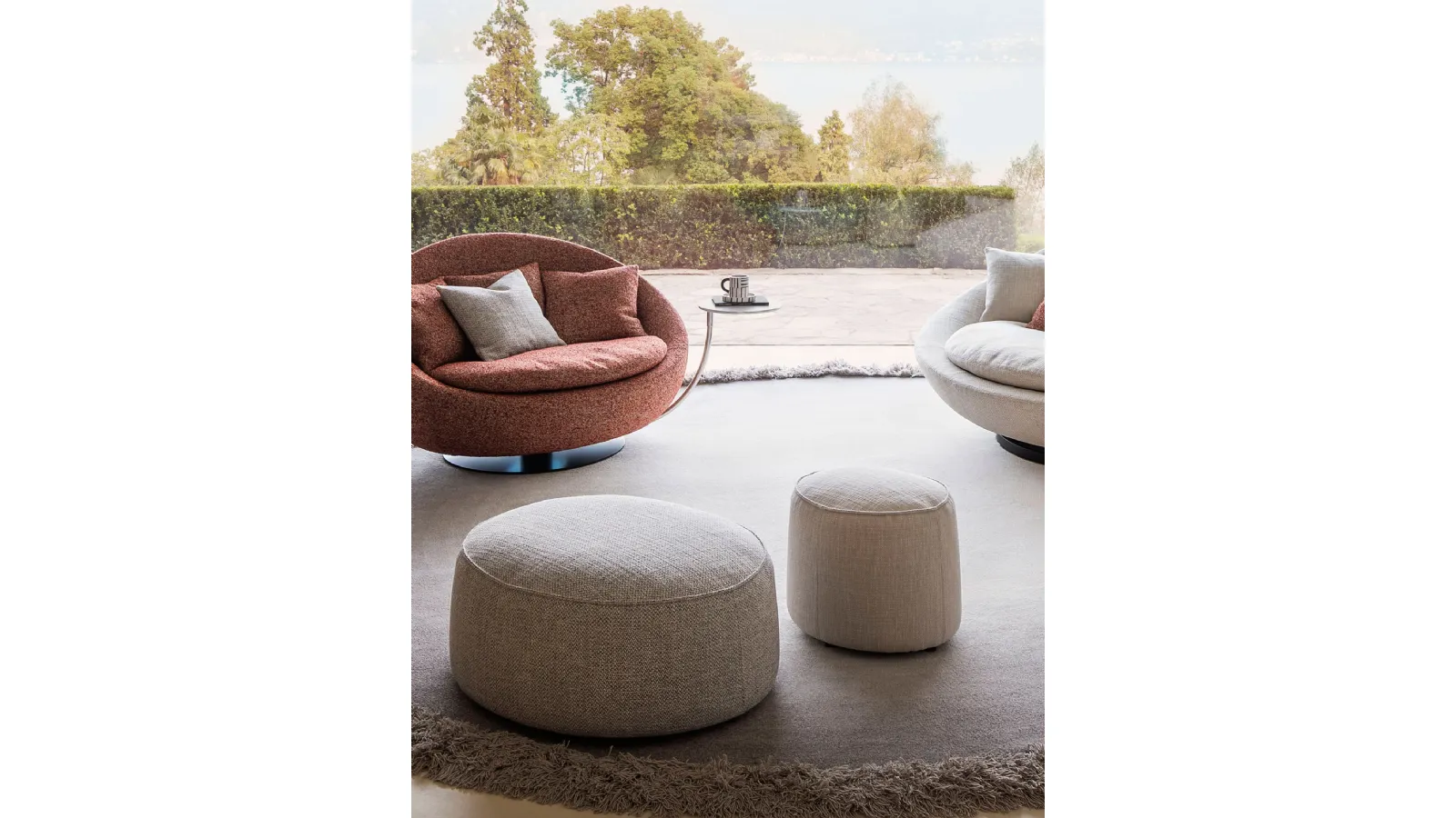 Pouf Pond in padded fabric by Desirèe