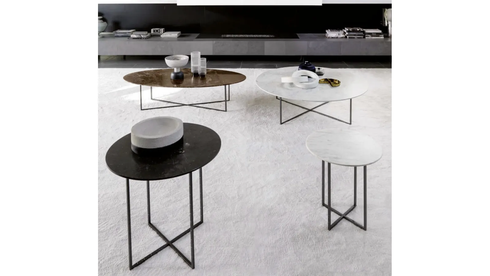 Sabi coffee table with Desirèe marble top