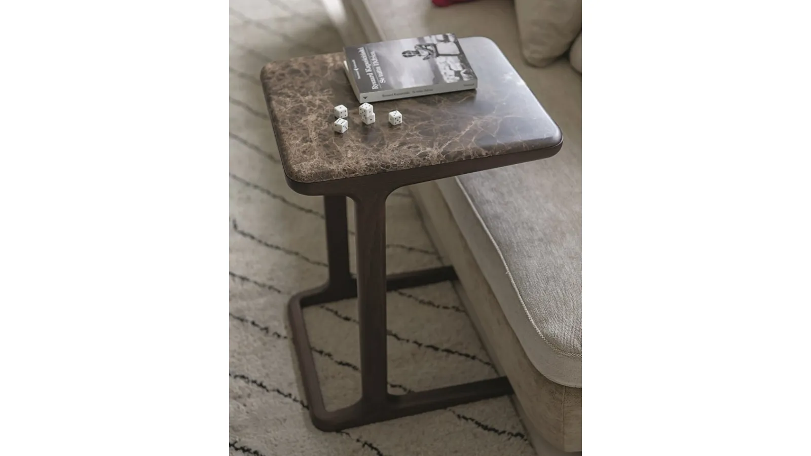 Coffee table with marble top and solid ash wood structure Script 45 by Porada