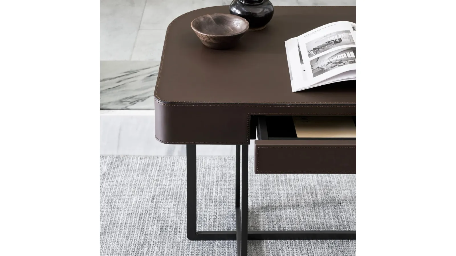Marmaduke Desk by Flexform