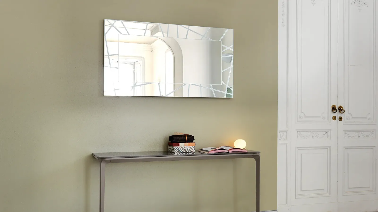 Segment Mirror with an engraved segmented border, highly impactful and suitable for any room by Sovet