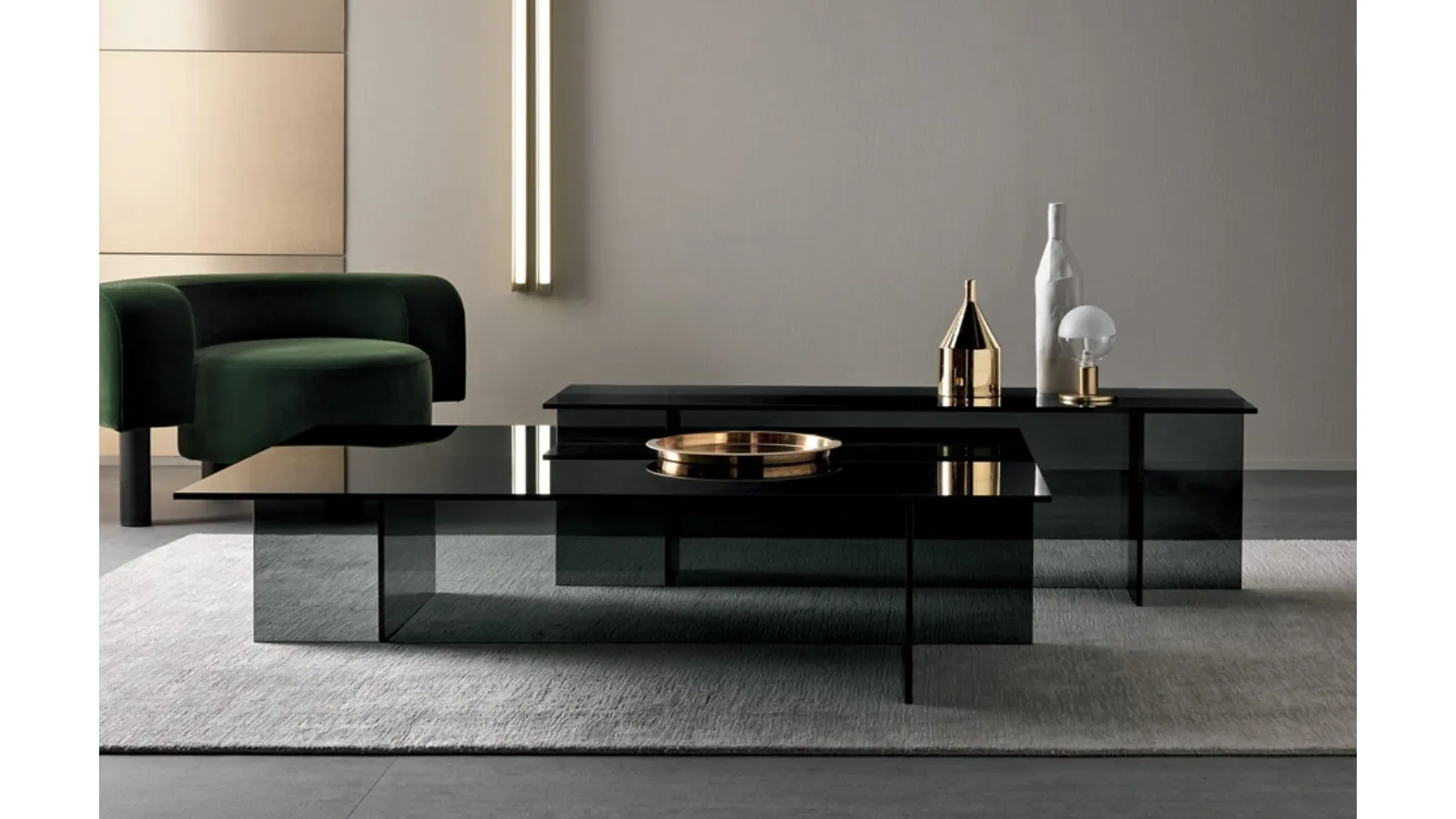 Sestante glass coffee table by Tonelli