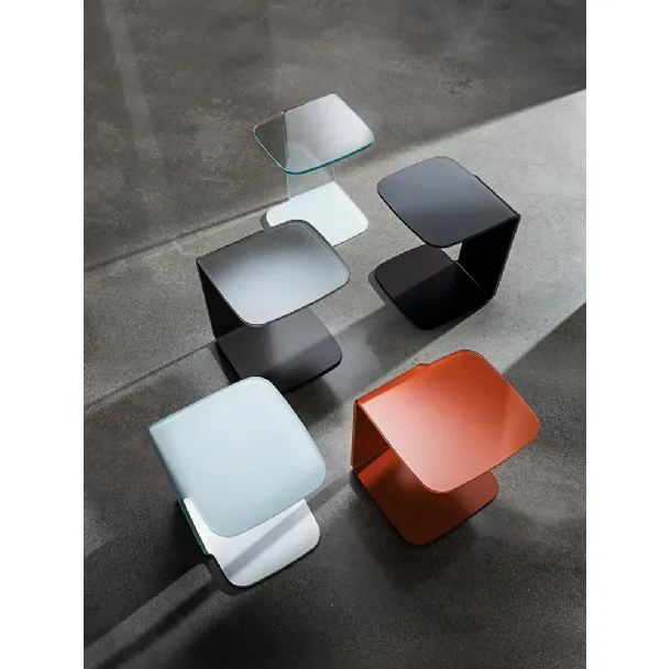 Shell coffee table in lacquered or transparent curved glass by Sovet