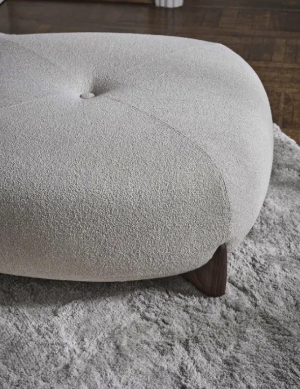 Softbay Pouf by Porada