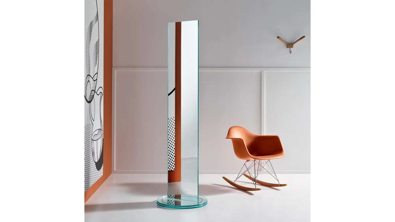 Double-sided mirror with rotating glass base Tonelli threshold