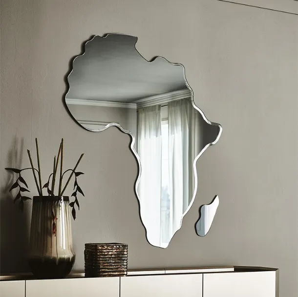 Africa shaped mirror by Cattelan Italia