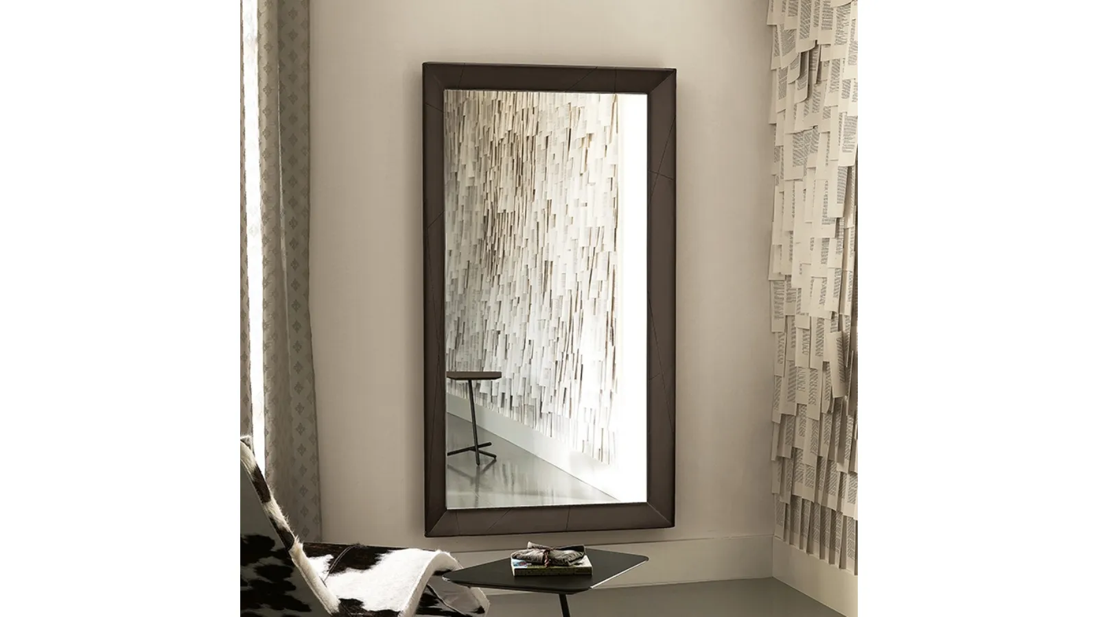 Taxedo Mirror by Cattelan Italia