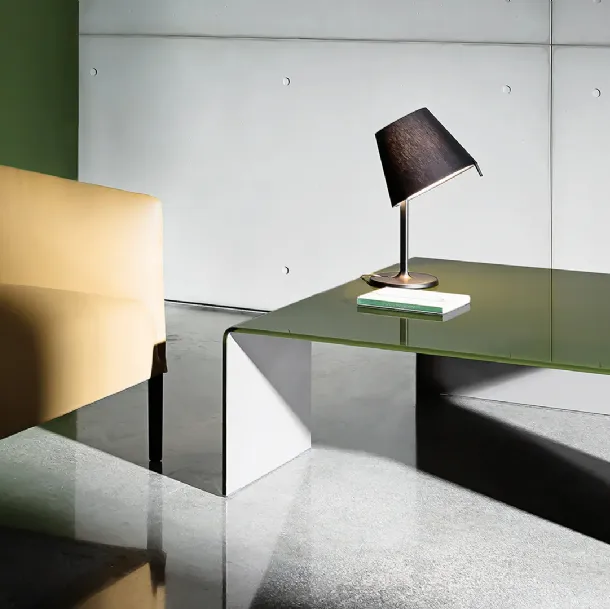 Spider side table in bicolour lacquered glass by Sovet