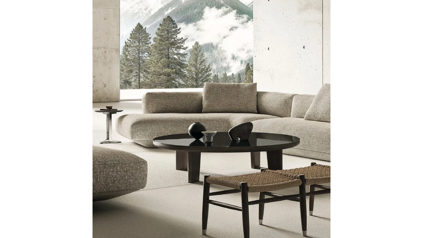 Arnold coffee table in glass and wood by Flexform