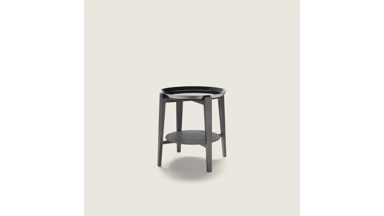 Cabaré side table with leather top and wooden base by Flexform