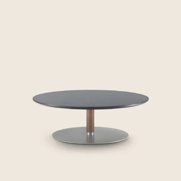 Eri coffee table in solid wood by Flexform