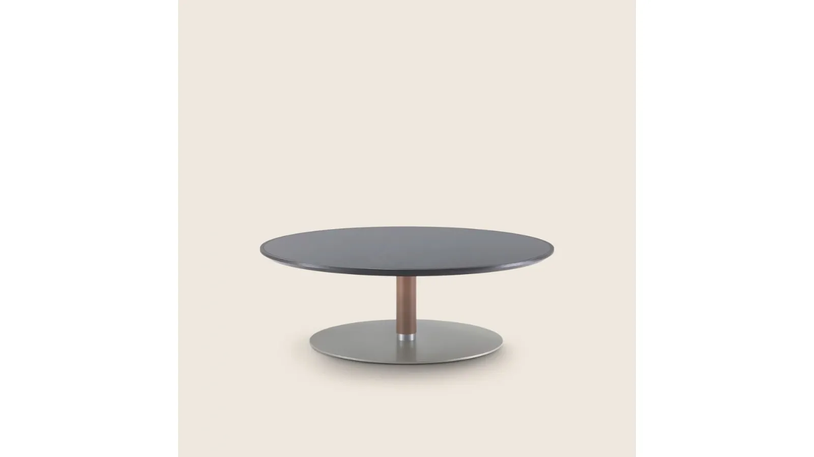 Eri coffee table in solid wood by Flexform