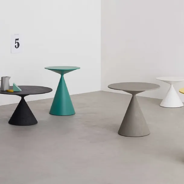Mini Clay Coffee Table in lacquered or textured spatulated finish by Desalto