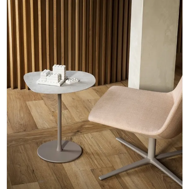 Mixit coffee table with ceramic top by Desalto