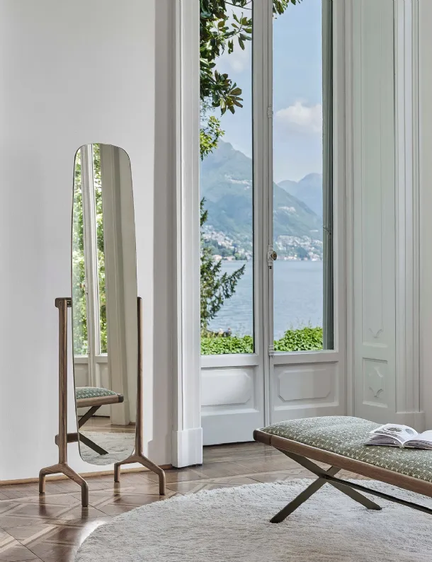 Freestanding mirror with solid wood Timothy structure by Porada