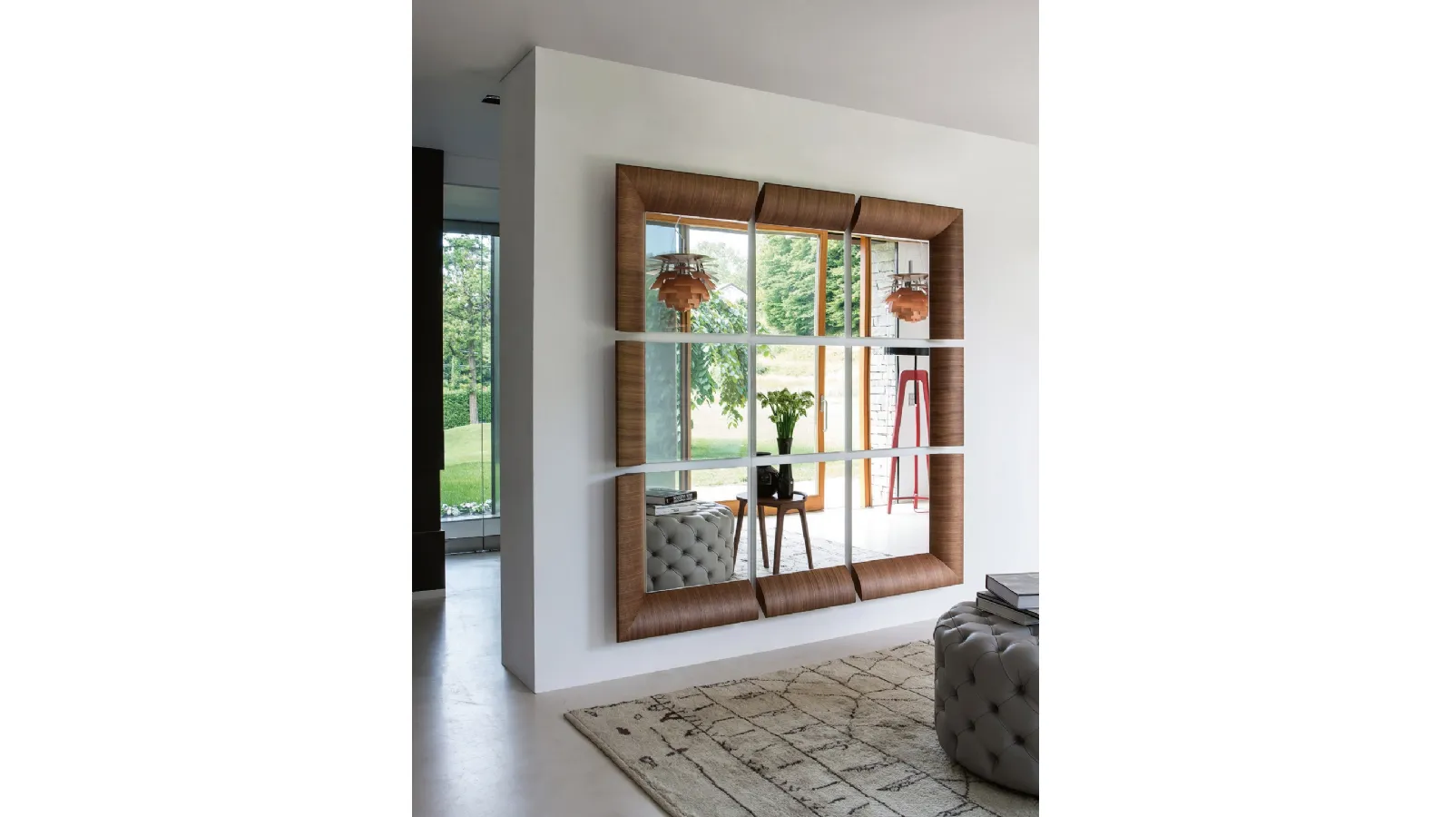 Triple modular mirror with Porada wood frame