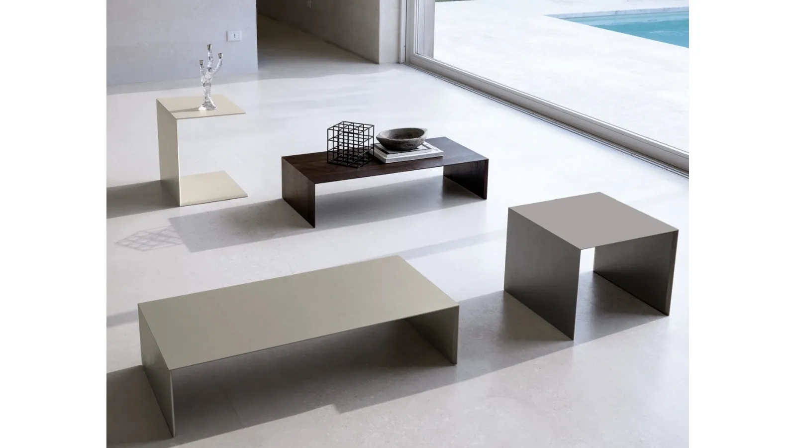 Zerocento Coffee Table by Desirèe