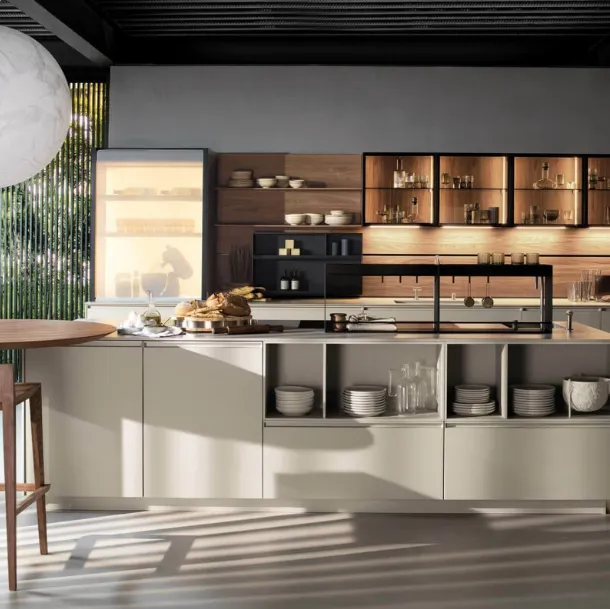 Design Kitchen with Antis Project 8 Island in Super Matt Fango Lacquer by Euromobil