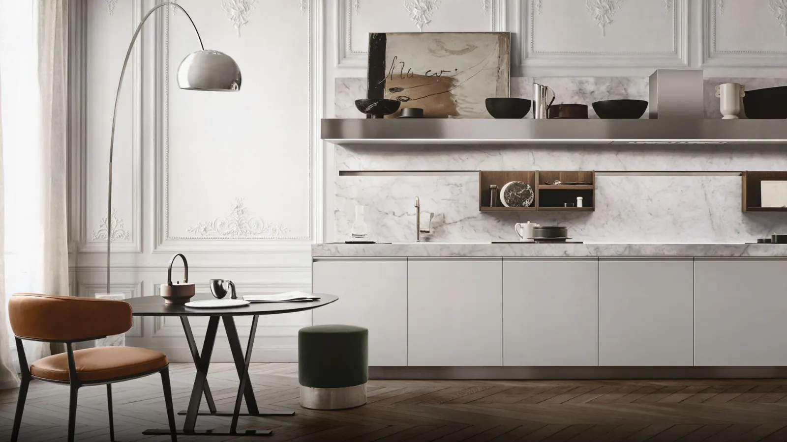 Beta linear design kitchen in white lacquered finish and Arclinea marble