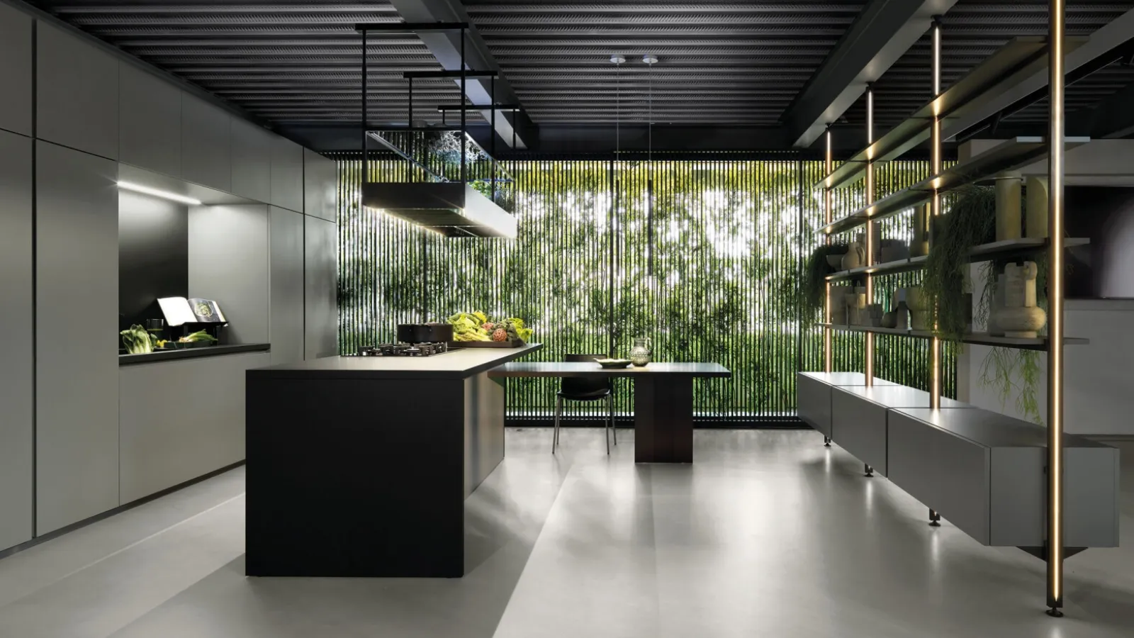 Design Kitchen with Lain Project 6 Island in Euromobil's Ottanio Lacquered Finish