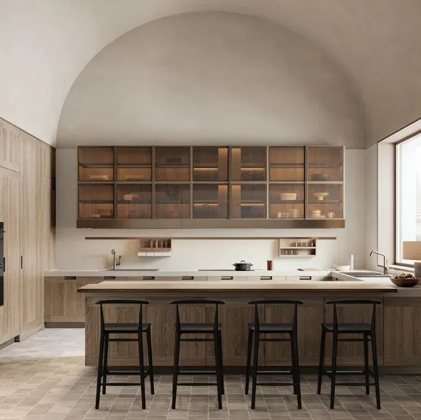 Design Kitchen with Principia Peninsula and Arclinea Display Cabinet