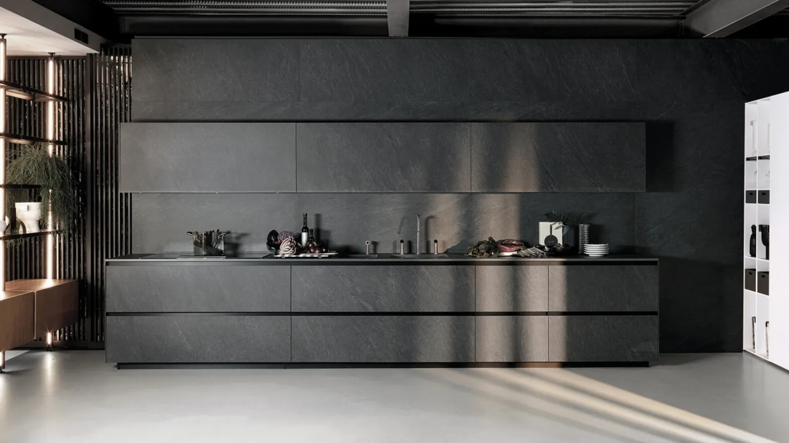 Linear Design Kitchen Telero Project 1 in Euromobil porcelain stoneware