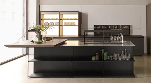 Design Kitchen with Telero Project 5 island in dekor glass and metal by Euromobil