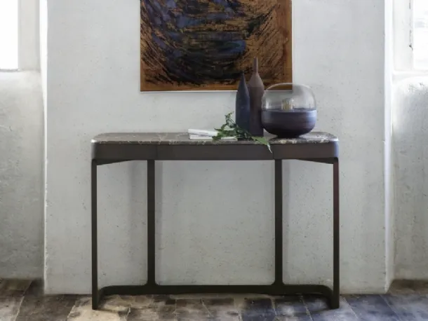 Blush entrance furniture by Porada