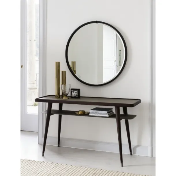 Chantal entrance furniture by Porada