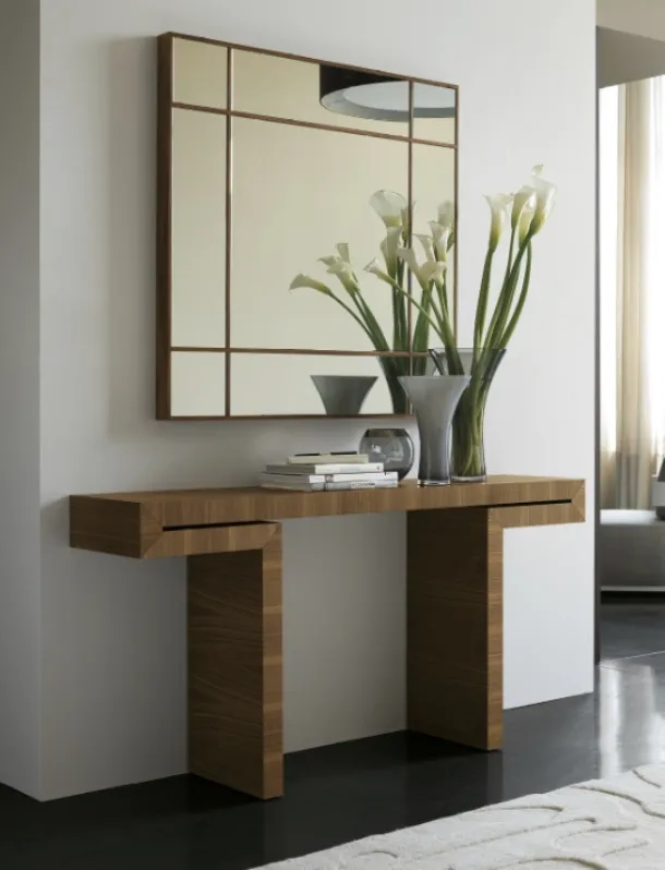 Miyabi entrance furniture by Porada