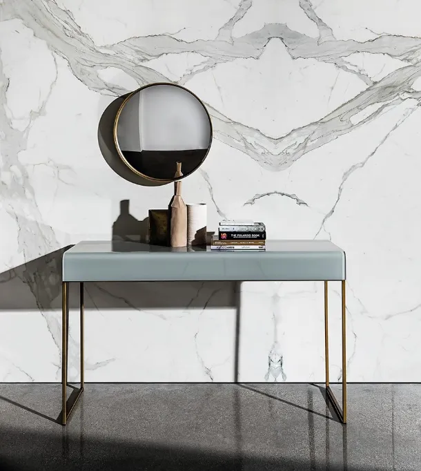 Nido Entryway Cabinet with Curved Glass Top and Metal Base by Sovet