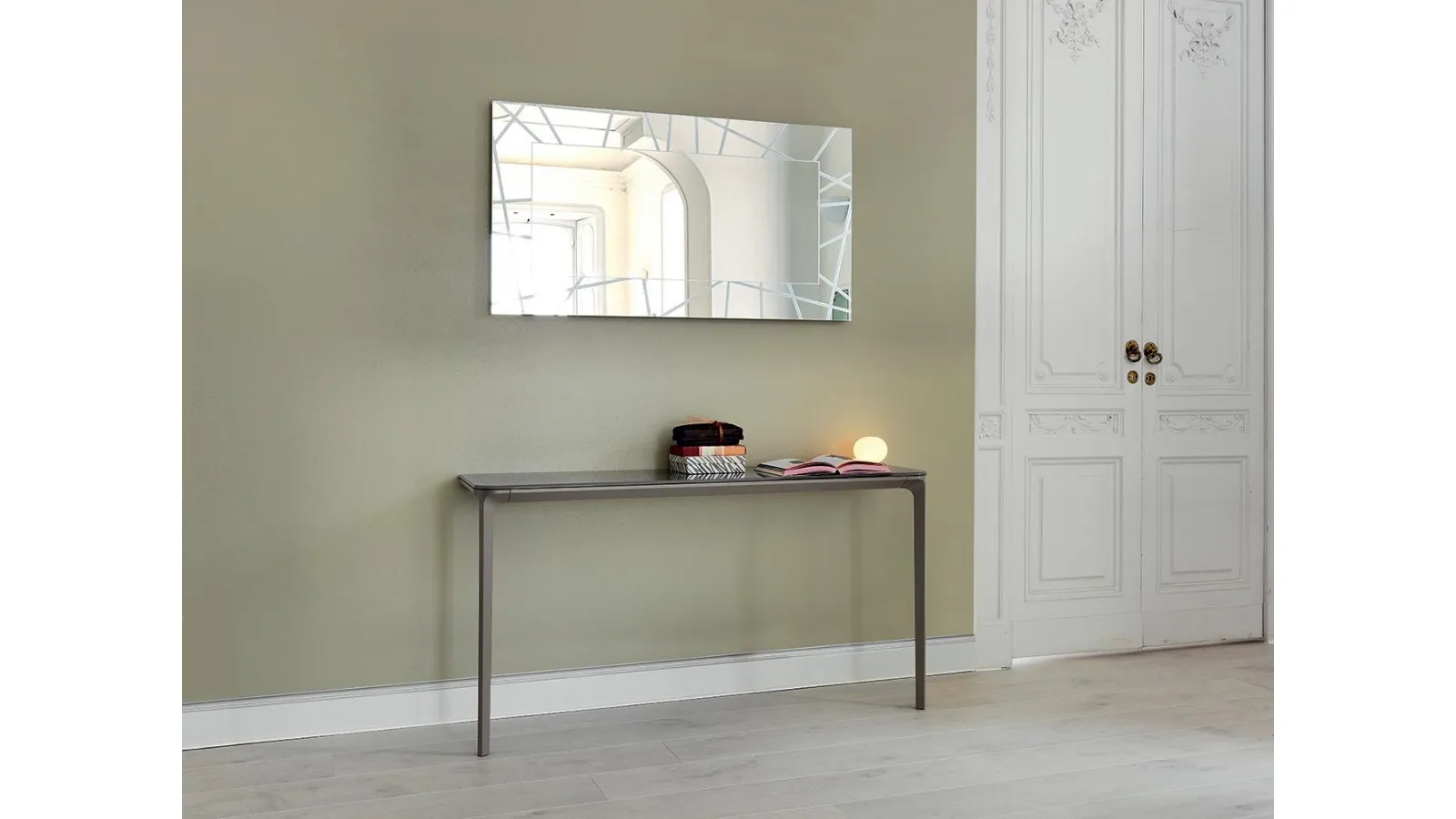 Entryway console with glass top Slim 2 Legs by Sovet