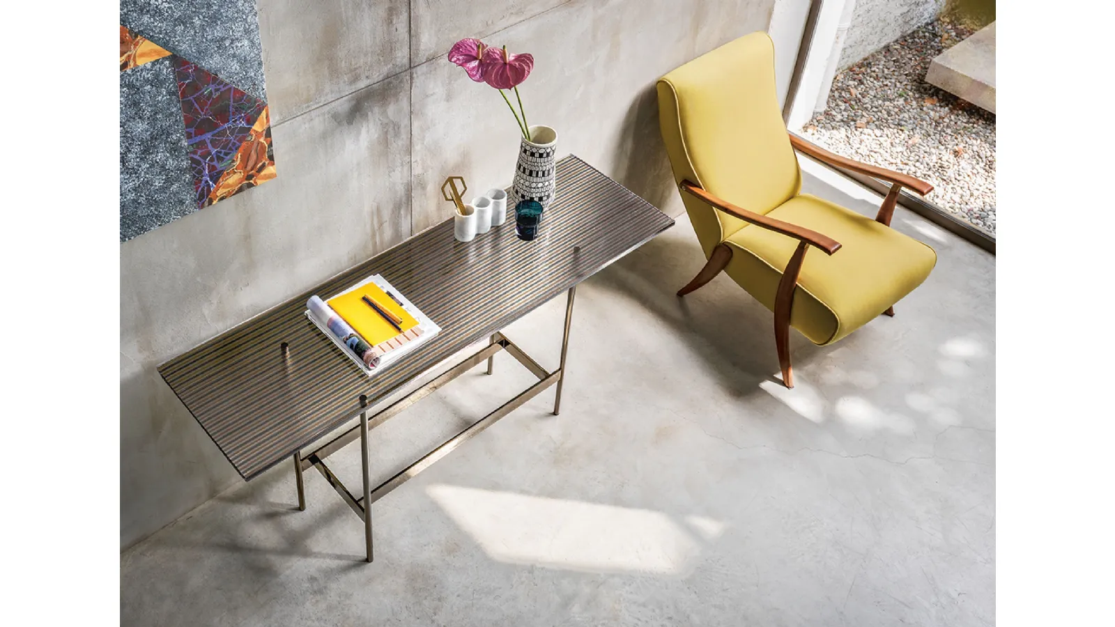 Entryway Console Waves with Fiam glass top
