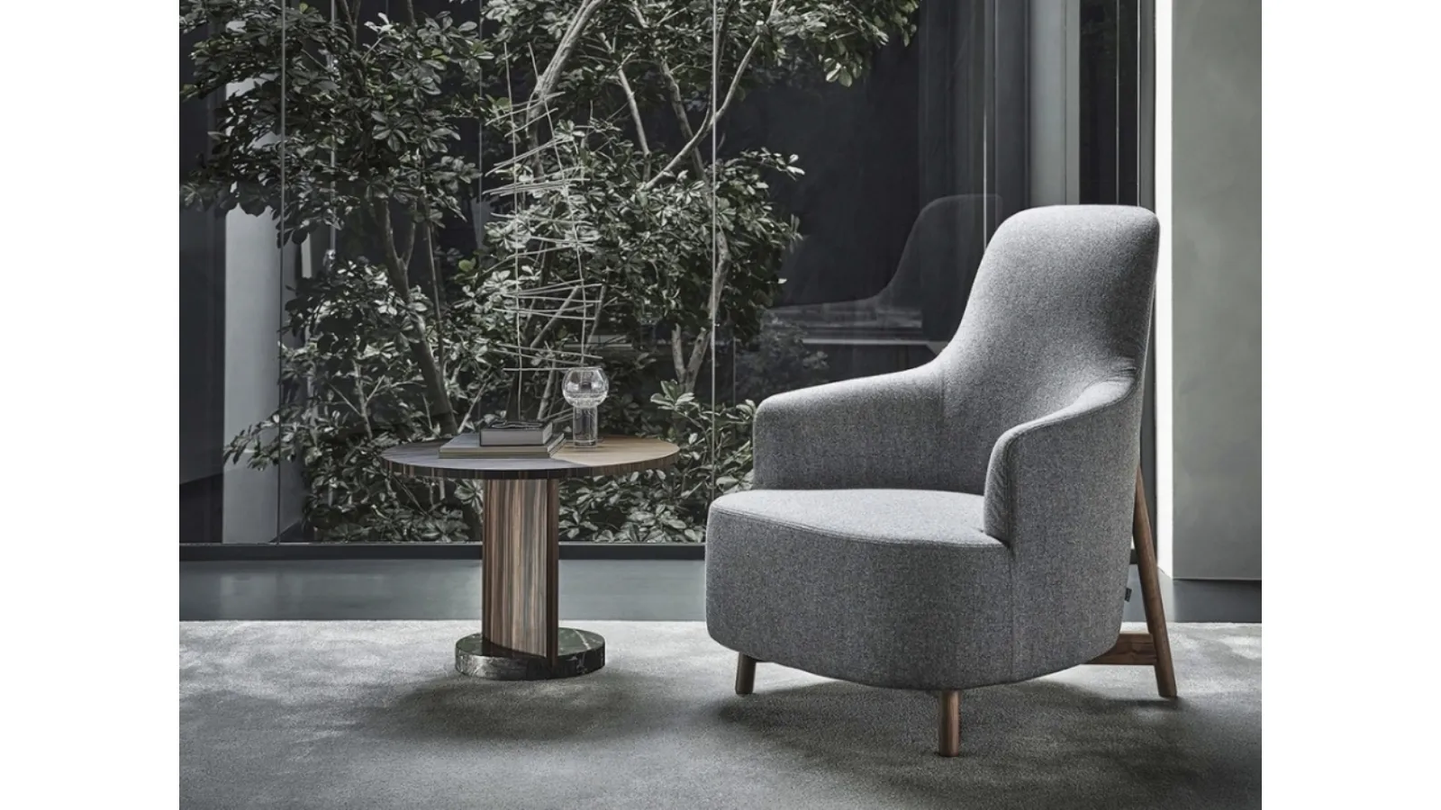 Copine Bergere Armchair by Porada