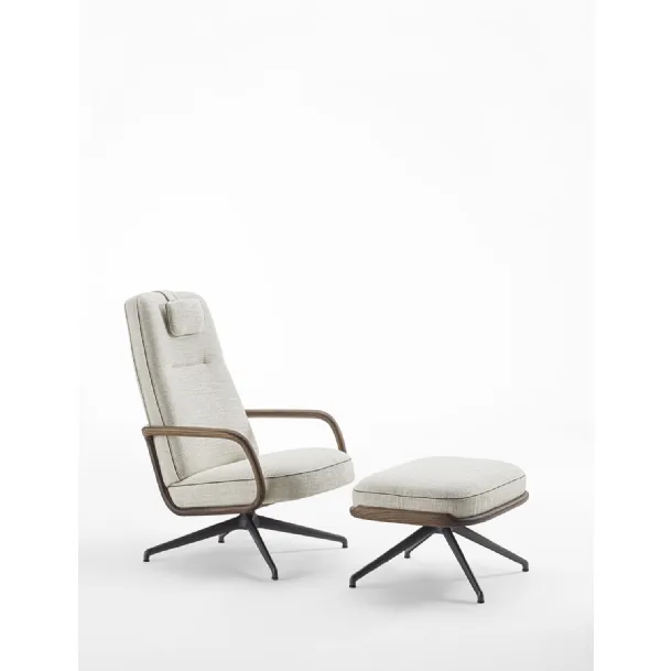 Cuna Lounge High Armchair by Porada