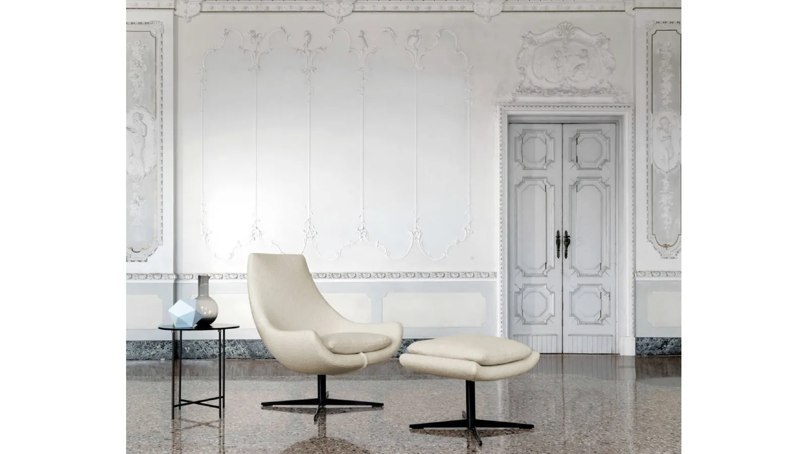 Upholstered fabric armchair Ego by Desirèe