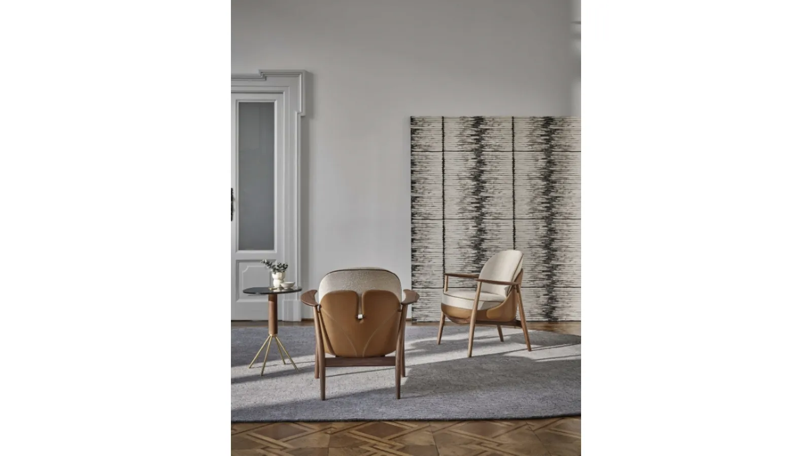 Ginkgo Armchair in fabric and leather by Porada